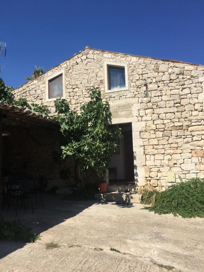 B&B Etico La Casa Di Toti 莫迪卡 外观 照片