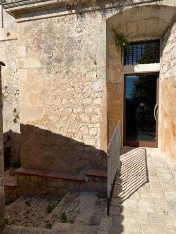 B&B Etico La Casa Di Toti 莫迪卡 外观 照片